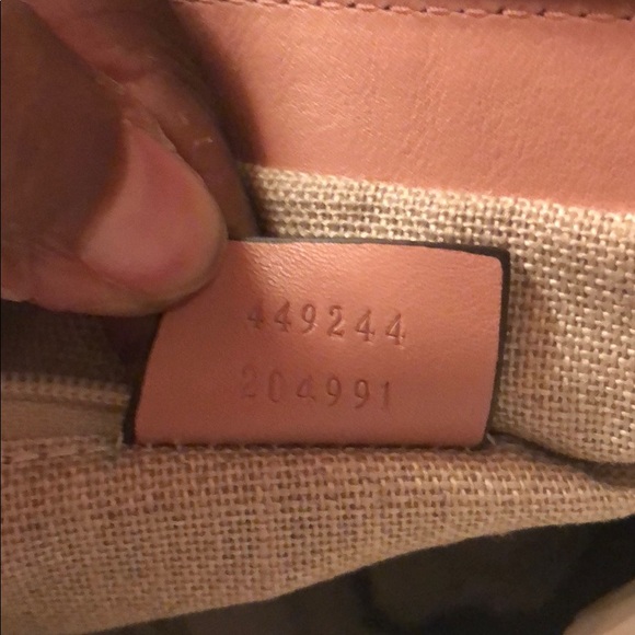 💯percent authentic Gucci bag purchased this year - Picture 6 of 8